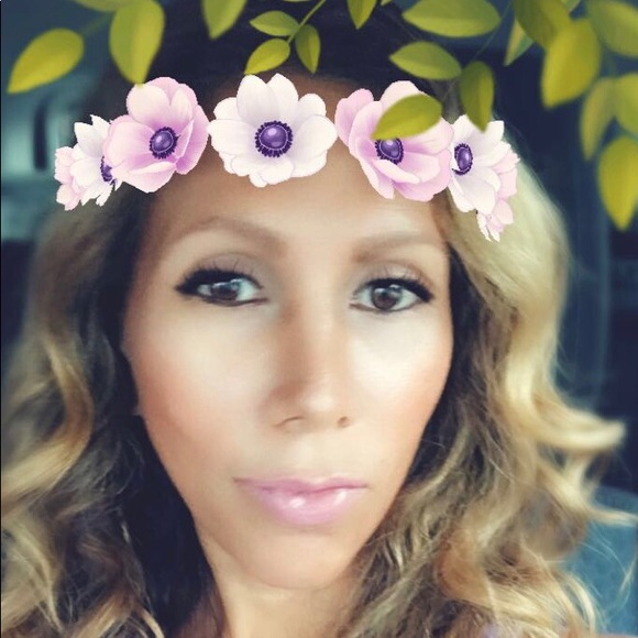 Meet your Posher, Cece - Picture 1 of 1